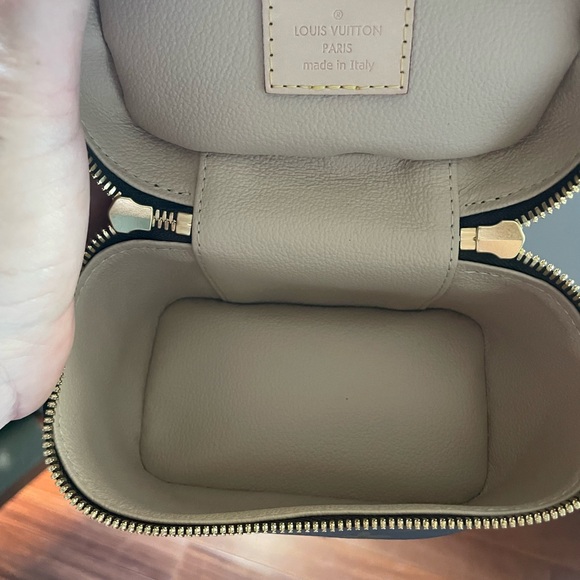 Louis Vuitton  Nice Nano - Picture 4 of 5